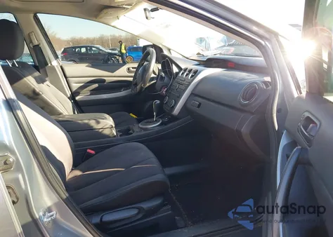 2011 Mazda Cx-7 I Sport z USA, uszkodzony, nr VIN JM3ER2BM2B0406752